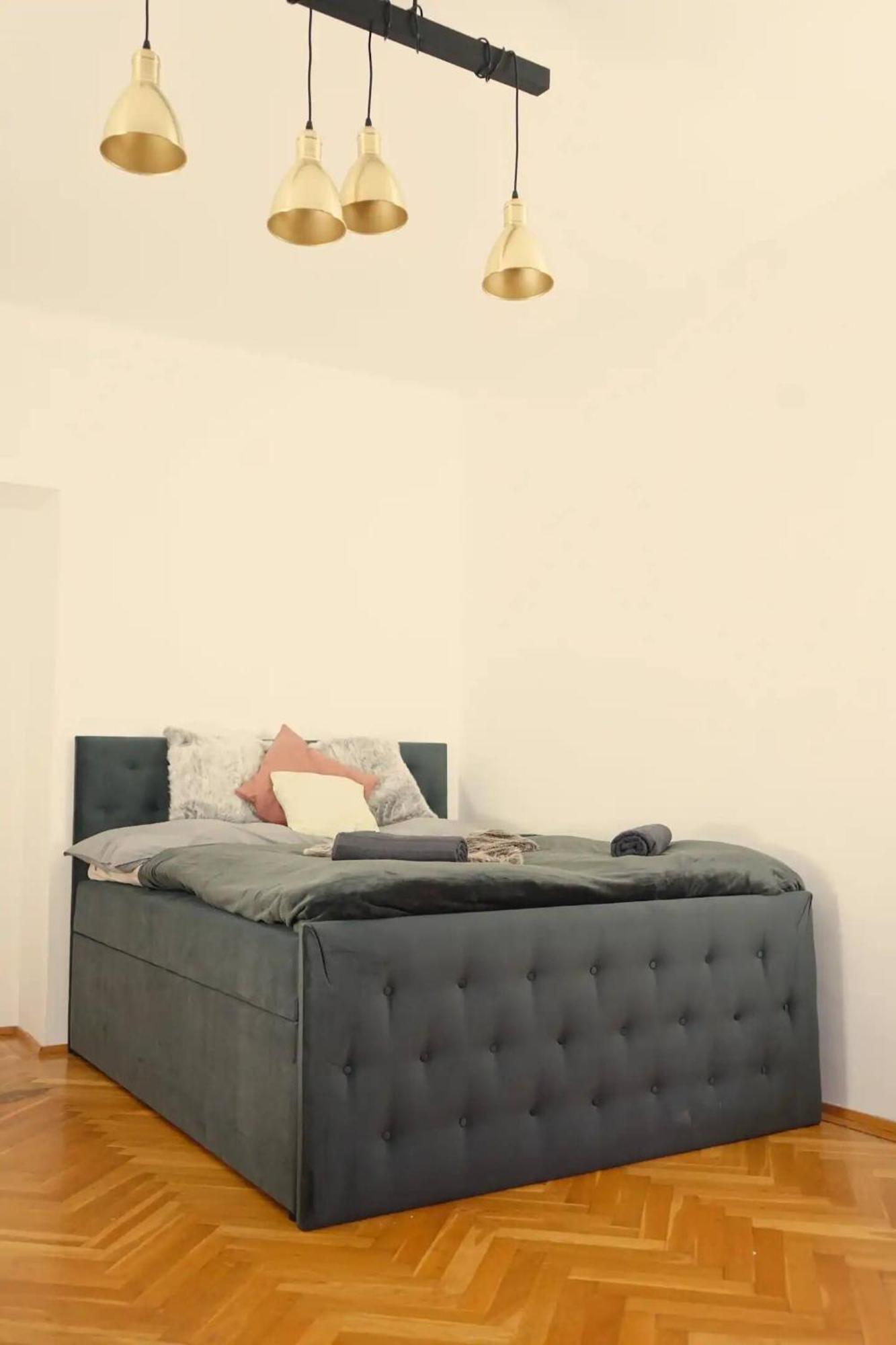 City Nook Apartments Near Hauptbahnhof Bécs Kültér fotó