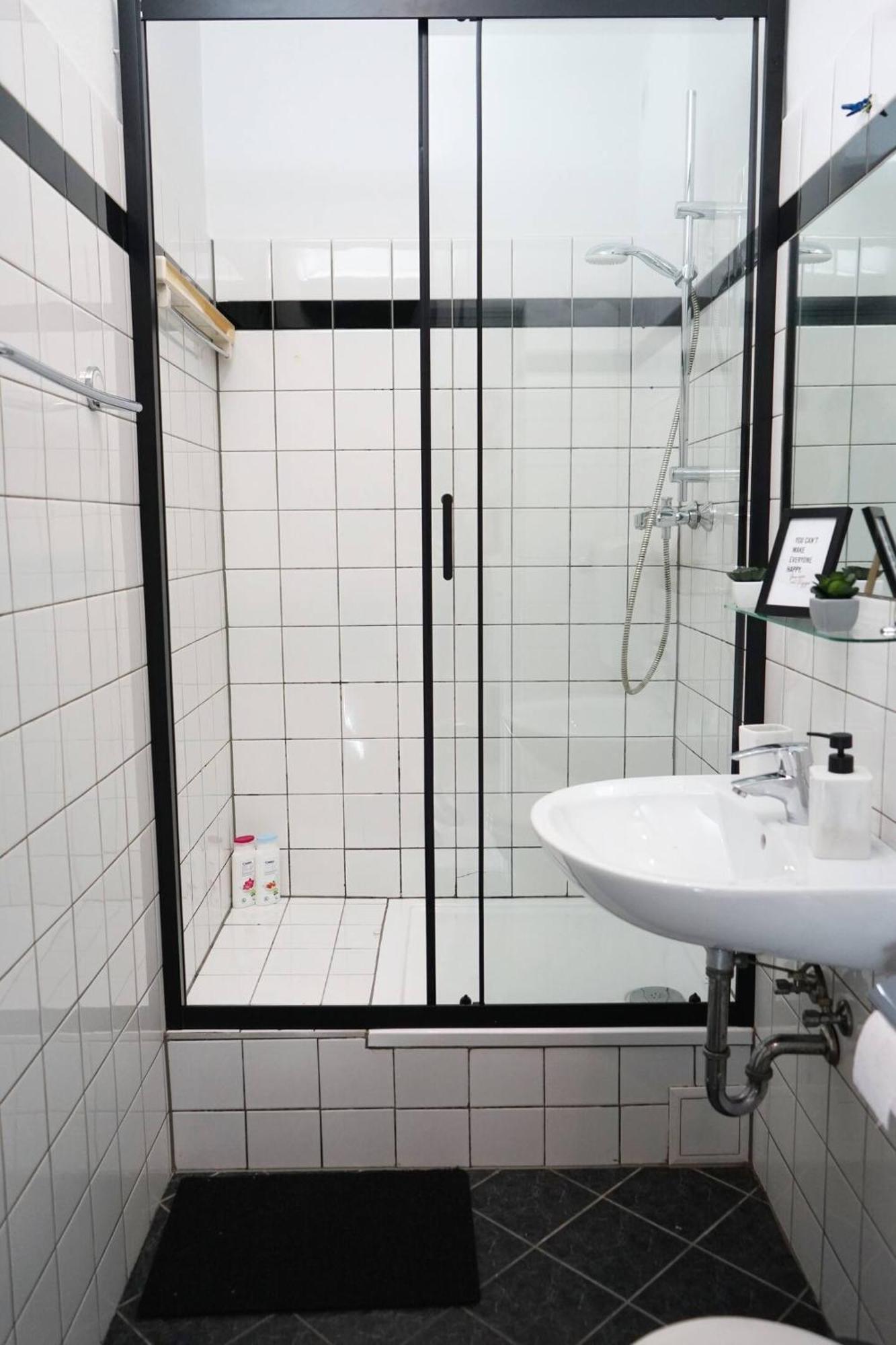 City Nook Apartments Near Hauptbahnhof Bécs Kültér fotó