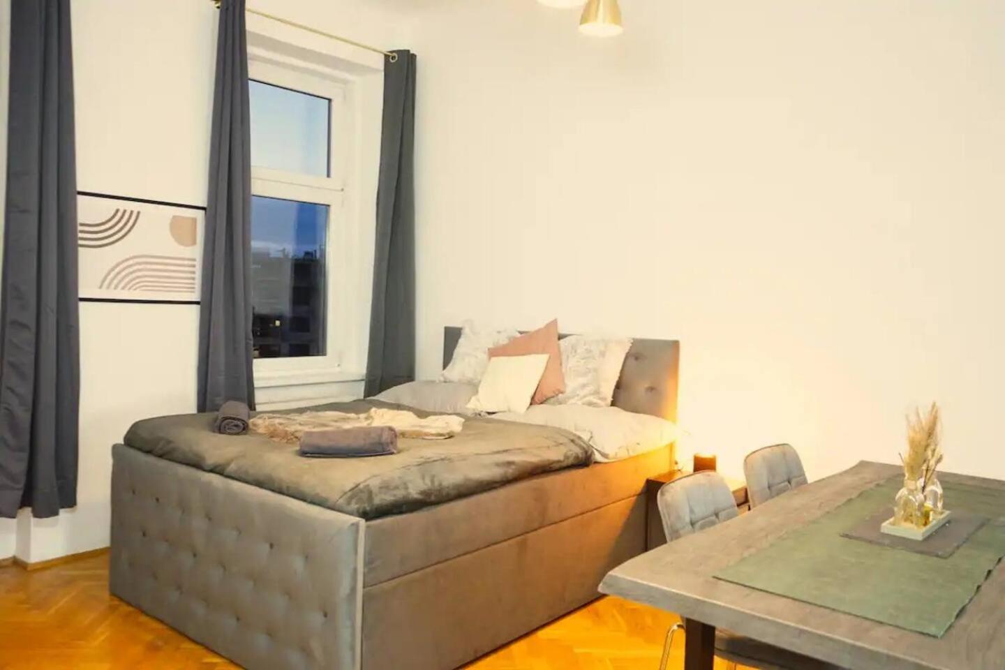 City Nook Apartments Near Hauptbahnhof Bécs Kültér fotó